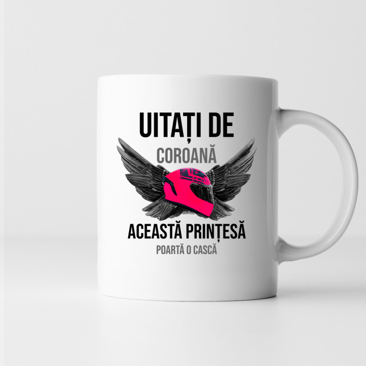 Uitați de coroană - această prințesă poartă o cască - cană