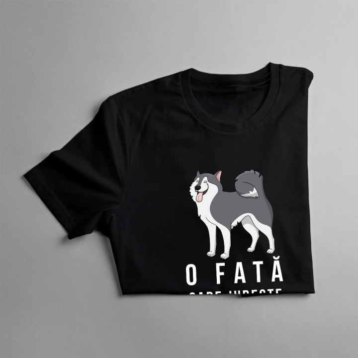 O fată care iubește câinii - T-shirt pentru femei