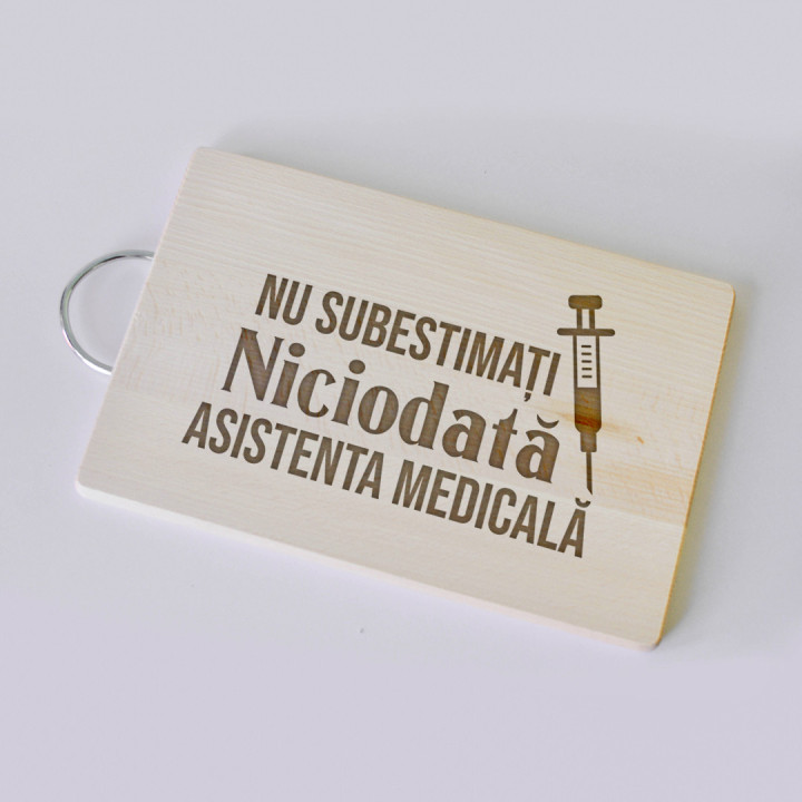 Nu subestimați niciodată asistenta medicală - Tocător cu gravură