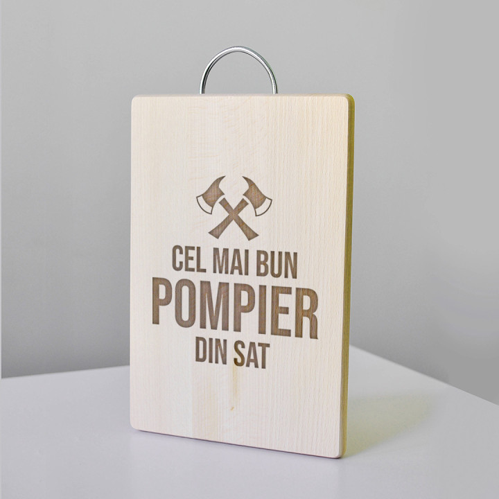 Cel mai bun pompier din sat - Tocător cu gravură