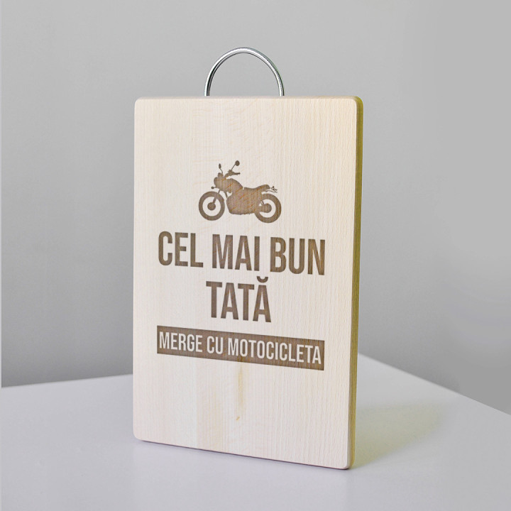 Cel mai bun tată merge cu motocicleta - Tocător cu gravură