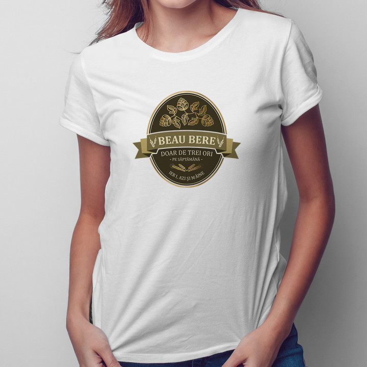 În a opta zi a fost făcut pompierul - T-shirt pentru femei cu imprimeu