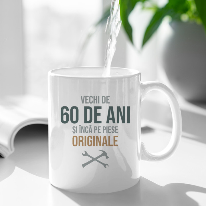Vechi de 60 de ani și încă pe piese originale - cană