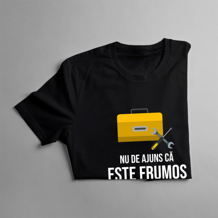 Nu de ajuns că este frumos, dar este și conservator -  tricou pentru bărbați cu imprimeu