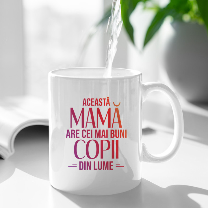 Această mamă are cei mai buni copii  - cană