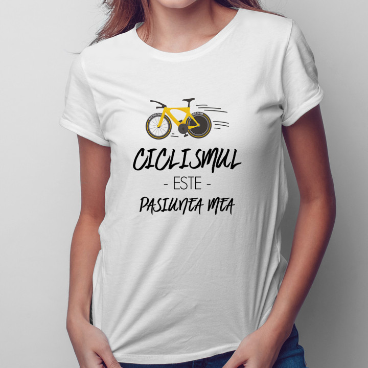 Ciclismul este pasiunea mea - T-shirt pentru femei cu imprimeu - produs personalizat