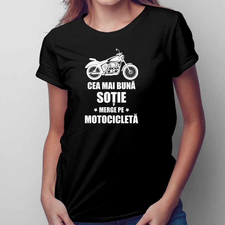 Născută pentru a conduce o motocicletă, forțată să lucreze - tricou pentru femei cu imprimeu
