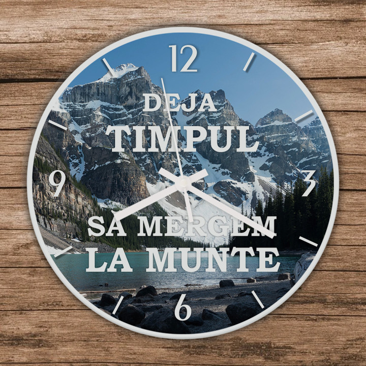 Deja timpul să mergem la munte - ceas de sticlă cu imprimeu