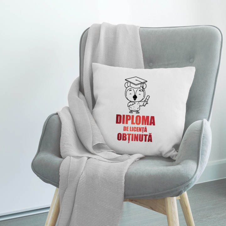 Diploma de licență obținută - pernă