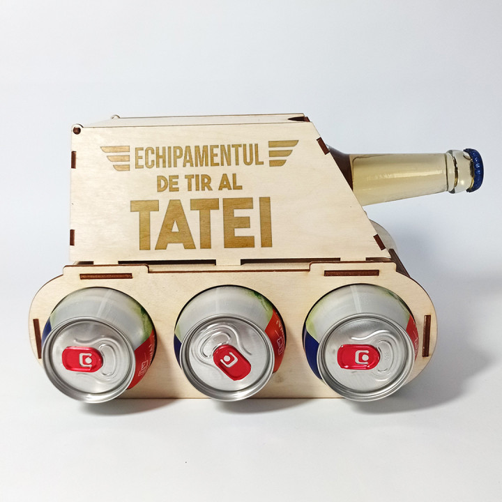 TANC PENTRU BERE Echipamentul de tir al tatei - rezervor cu gravură