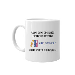 Care este diferența dintre un terorist și un contabil? - cană