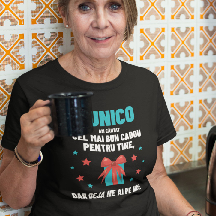 Bunico  - am căutat cel mai bun cadou pentru tine, dar deja ne ai pe noi! - tricou pentru femei cu imprimeu
