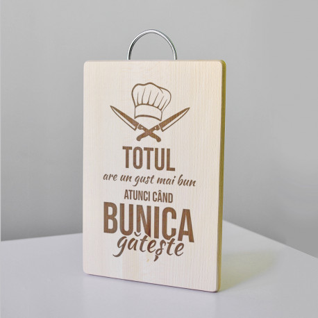 Totul are un gust mai bun atunci când bunica gătește - tabla de tocat