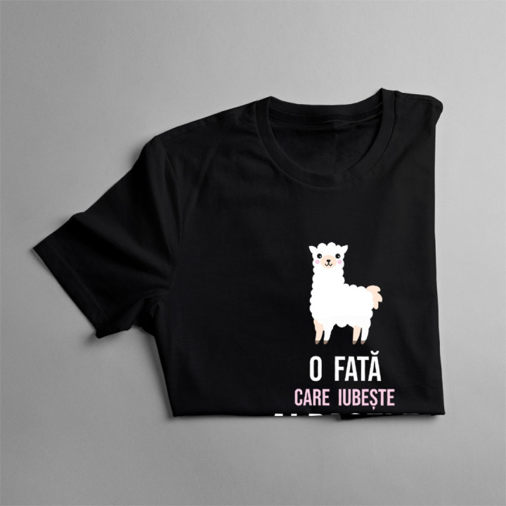 O fată care iubește alpacele - T-shirt pentru femei