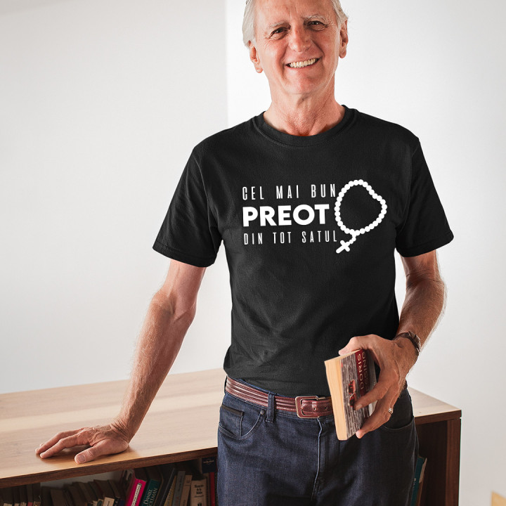 Cel mai bun preot din tot satul  - tricou pentru bărbați cu imprimeu
