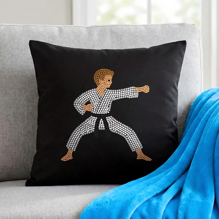 Karateka din puncte - ziua punctului - pernă neagră pentru cadou