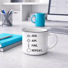 Zen. Aim. Fire. Repeat. - cană emailată pentru pasionații de tir