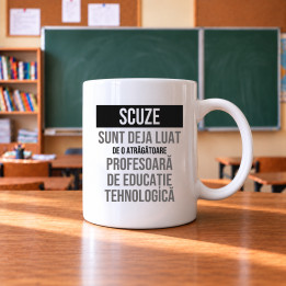Scuze, sunt deja luat de o atrăgătoare profesoară de educație tehnologică - cană cadou