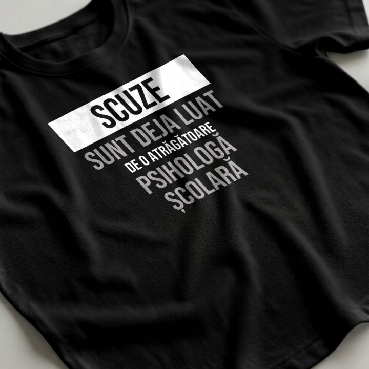 Scuze, sunt deja luat de o atrăgătoare psihologă școlară - tricou bărbătesc cu imprimeu