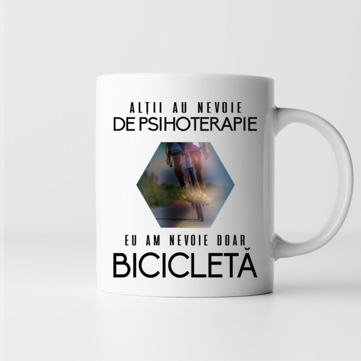 Alţii au nevoie de psihoterapie, eu am nevoie doar bicicletă - cană