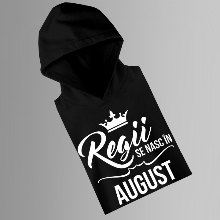 Regii se nasc în august