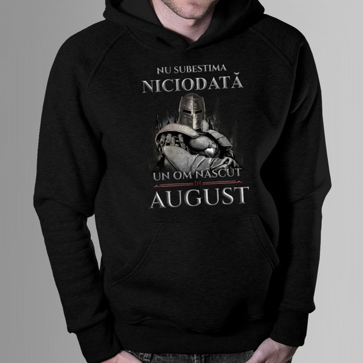 Nu subestima niciodată un om născut în august - bluză bărbătească cu imprimeu